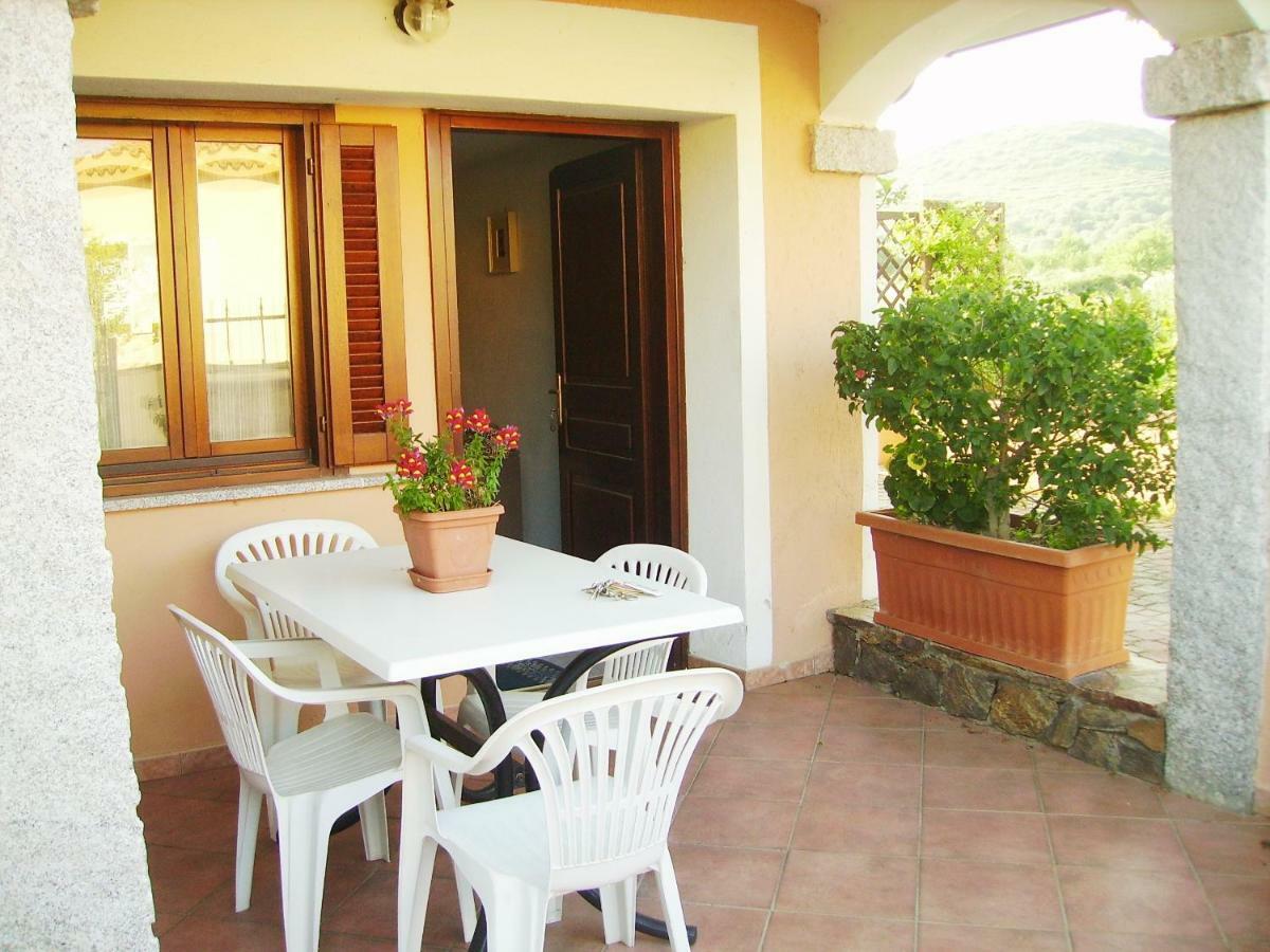 Case Vacanze San Silvestro Budoni Exterior photo